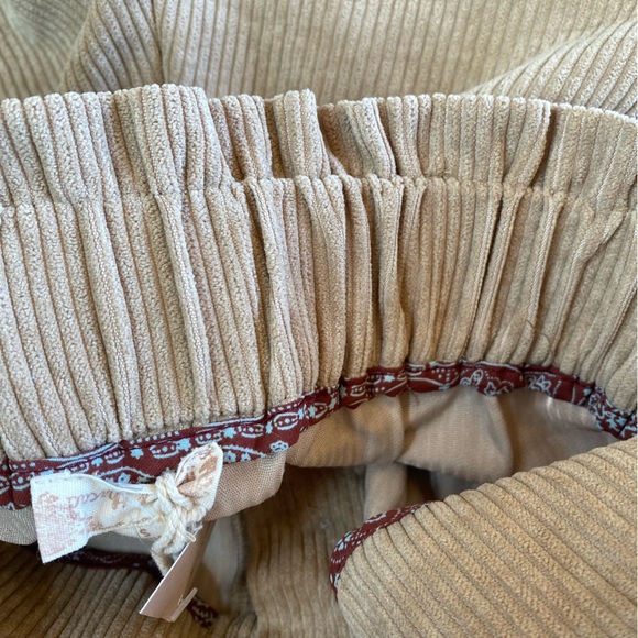 NWT Hem & Thread Tie Waist Paper Bag Corduroy Tan Shorts - Picture 6 of 7